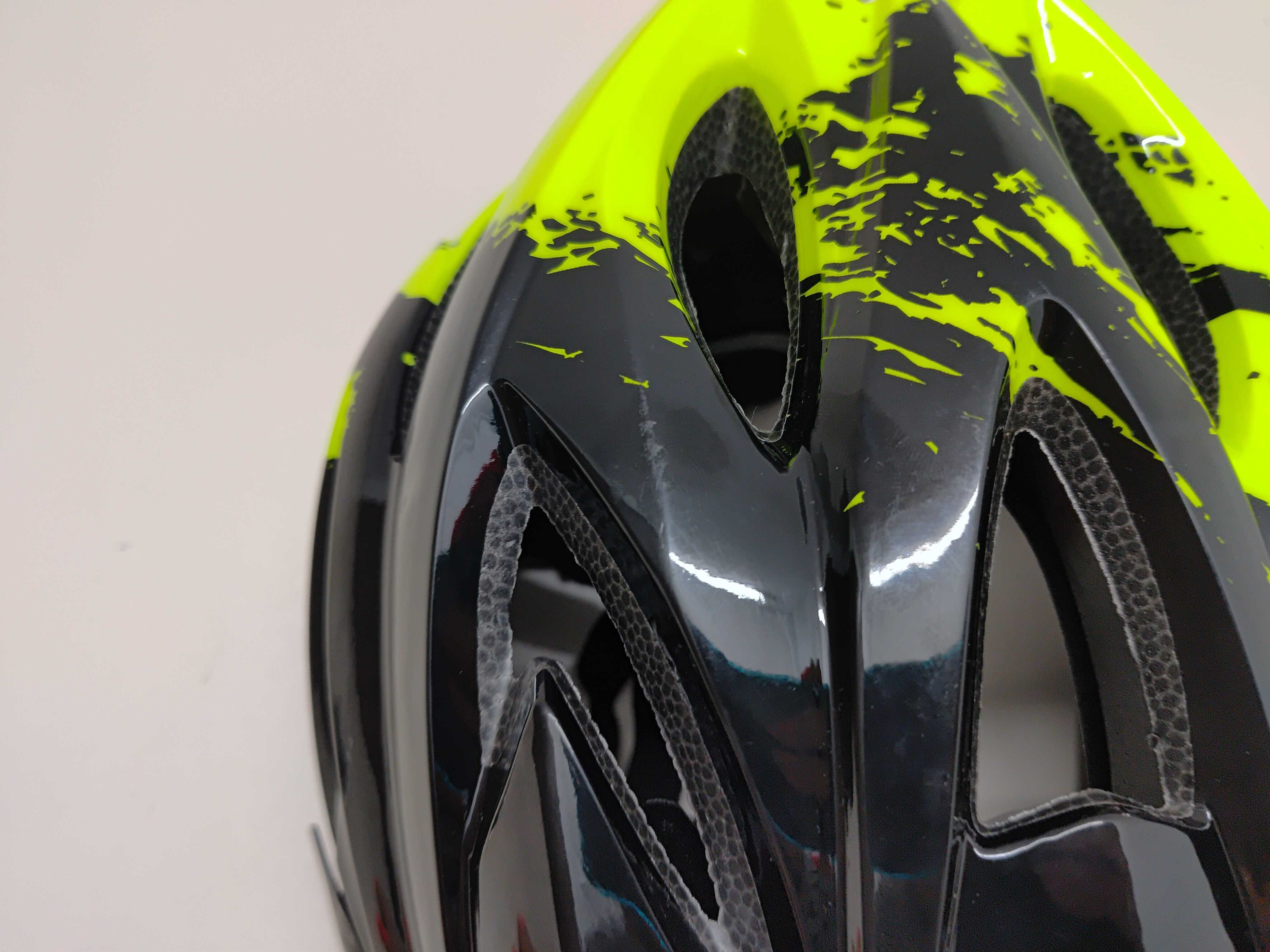 Kask rowerowy RaMokey dla dorosłych z lampką kolorowy