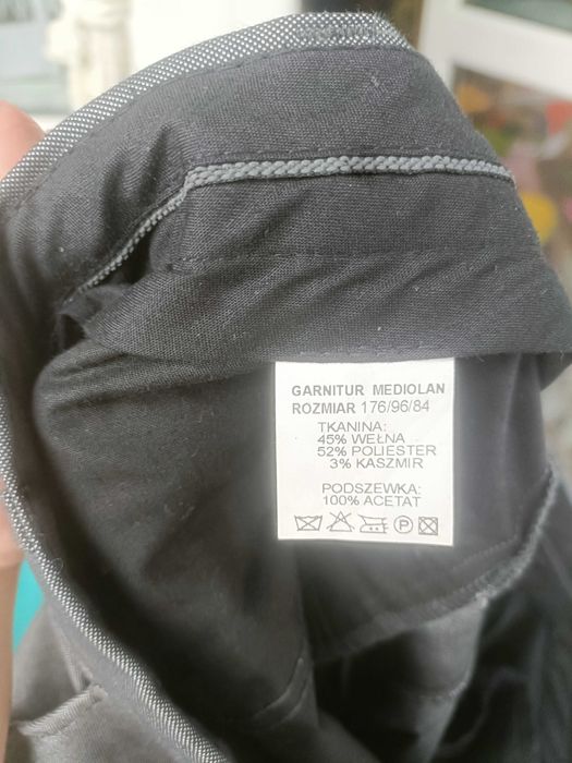 Garnitur męski 176