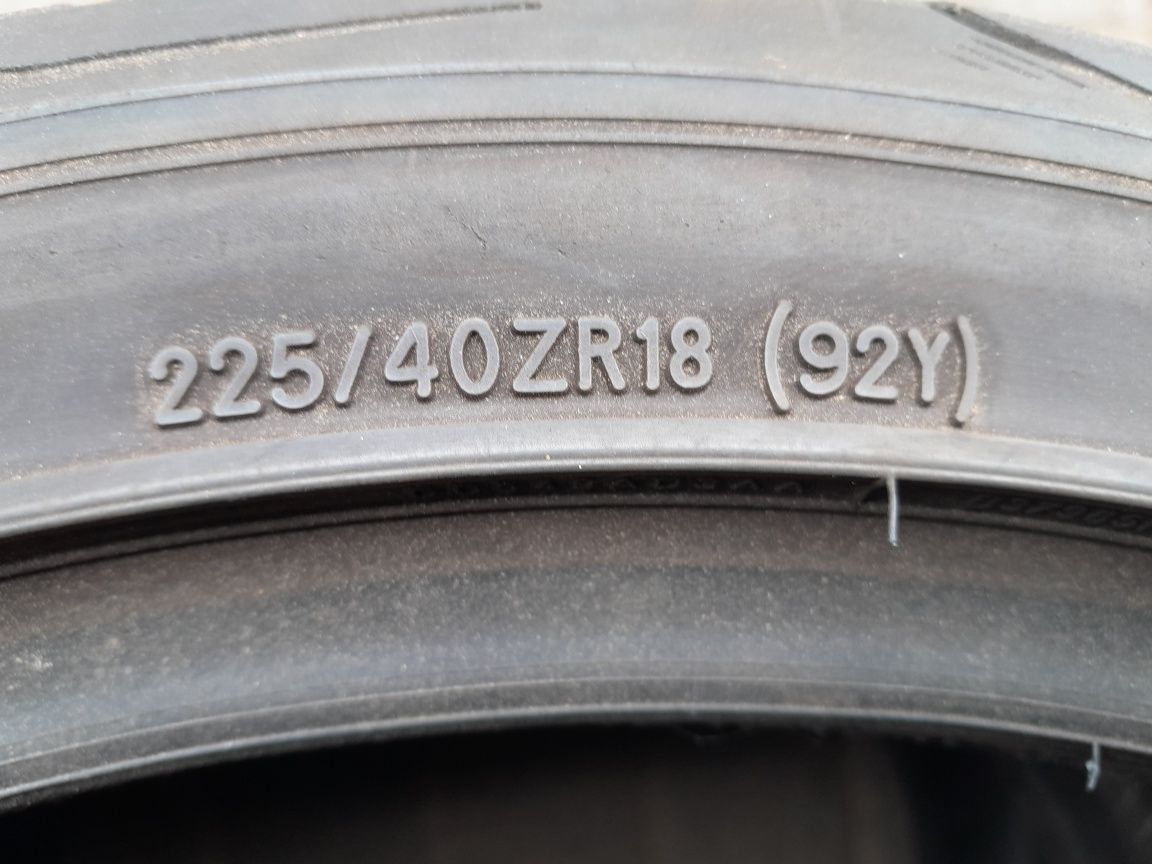 GOODYEAR 225/40R18 92Y , pojedyńcza opona letnia.