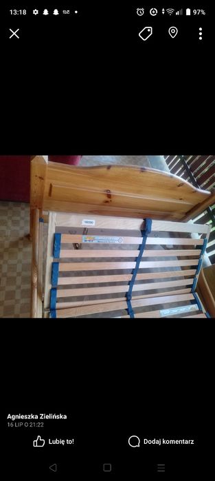 Sprzedam łóżko ze stelażem regulowanym i materacem oraz pokrowcem.
