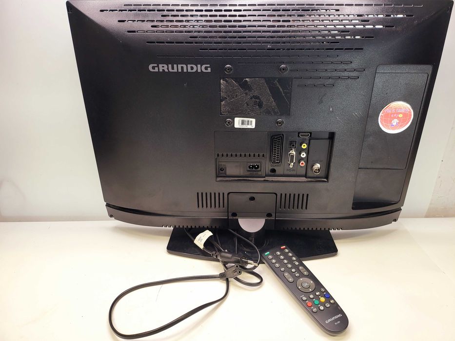 TV LED GRUNDIG 22" Usb - Pilot - 12 V