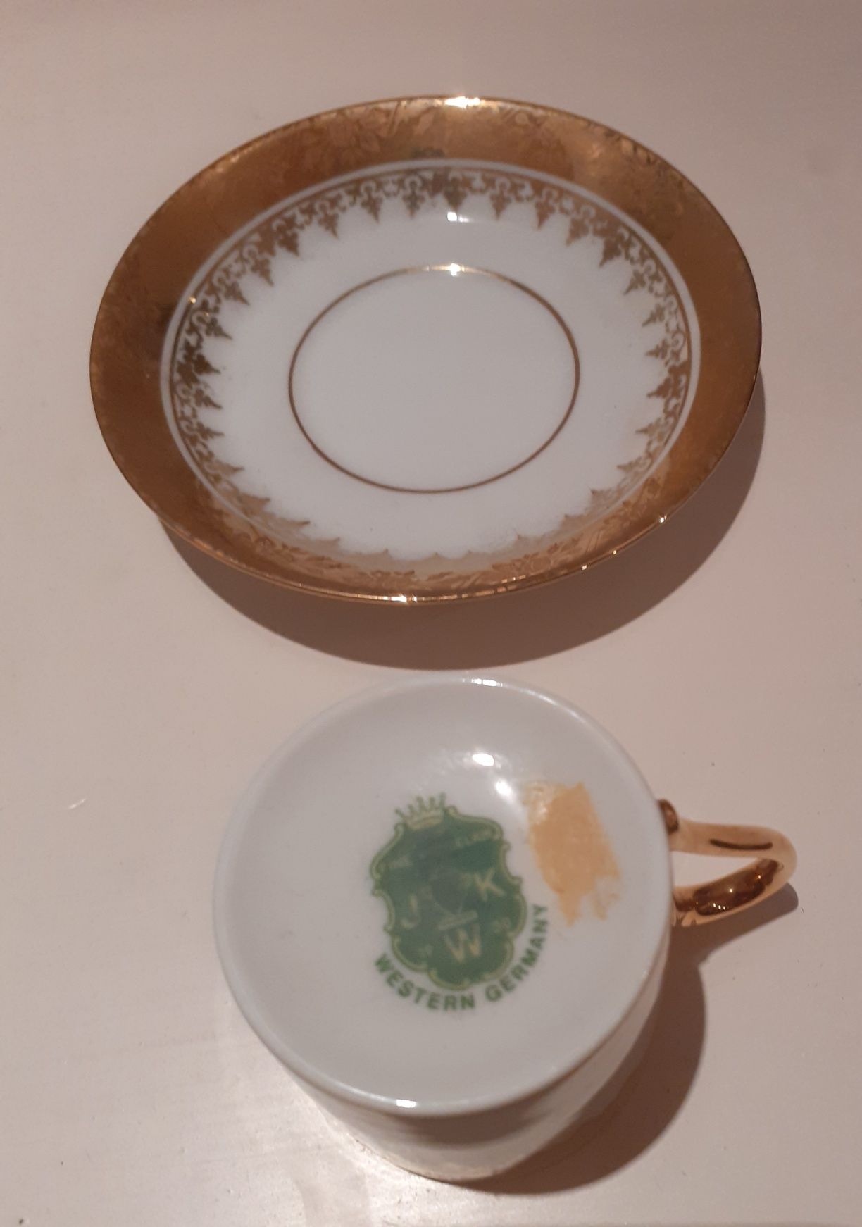 Chávena de café antiga de porcelana alemã