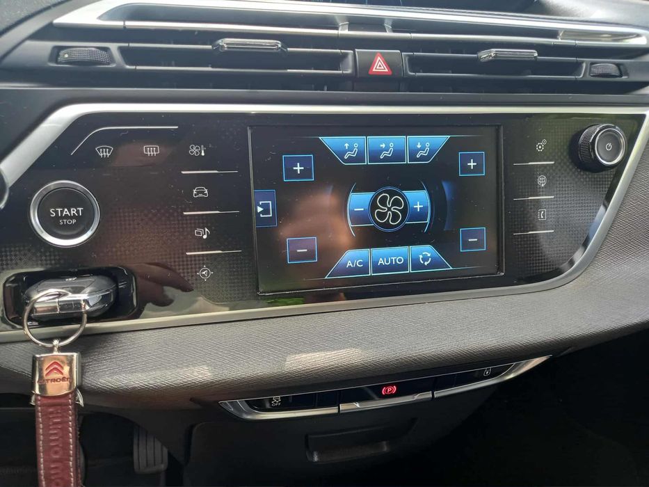 Citroen c4 picasso.