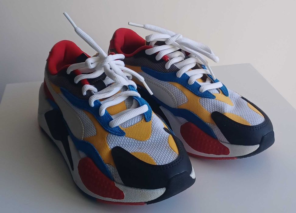 Ténis Puma coloridos