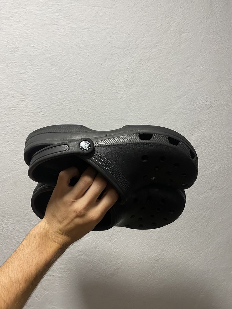 Чоловічі шльопанці CROCS