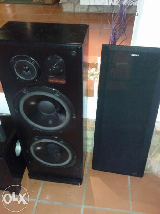 Sony SS-U611AV 2 Colunas Hi-FI 270W 2 woofers, 1 metro de altura