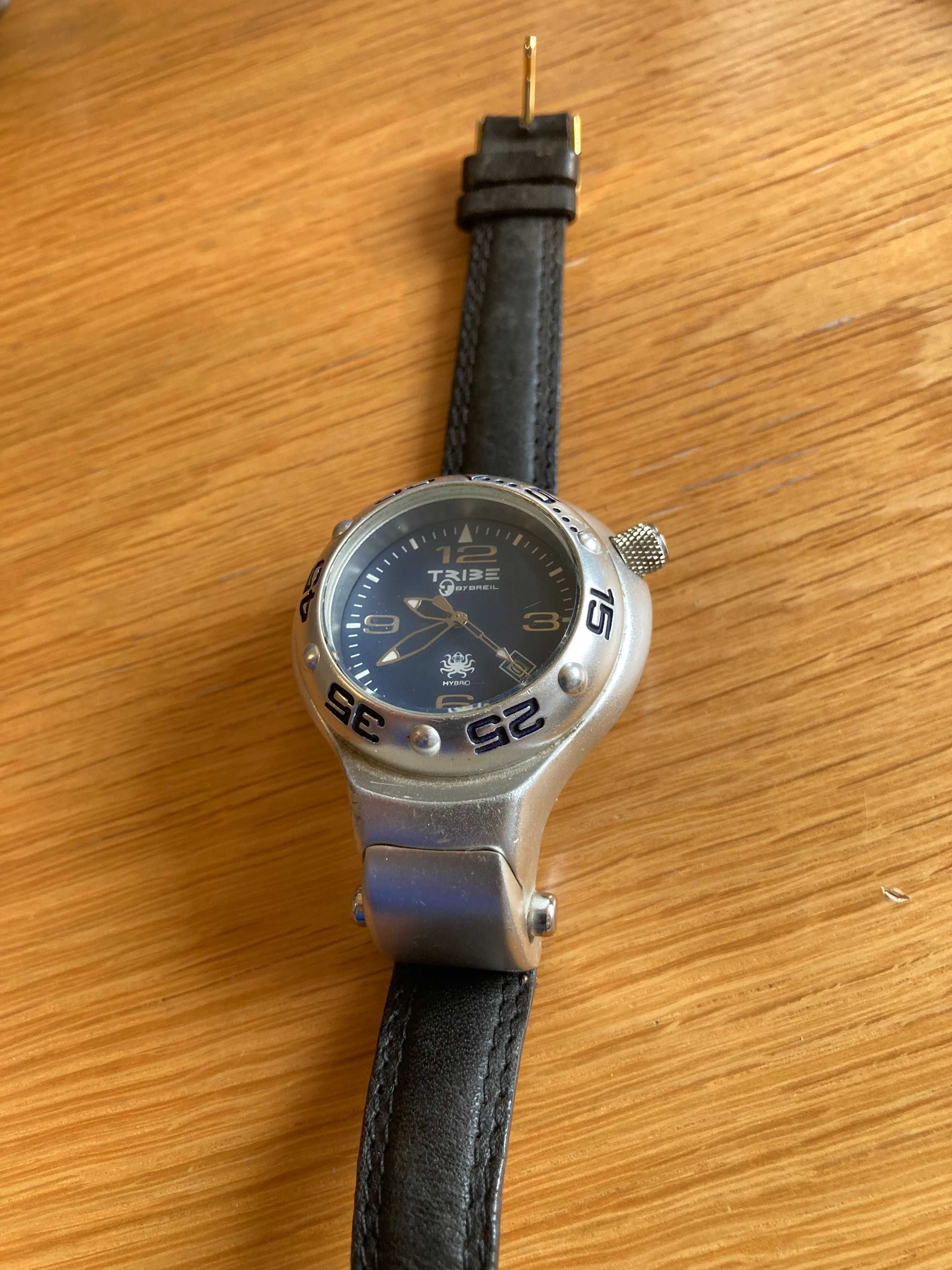 Relógio Antigo Vintage Desportivo Tribe By Breil em bom estado