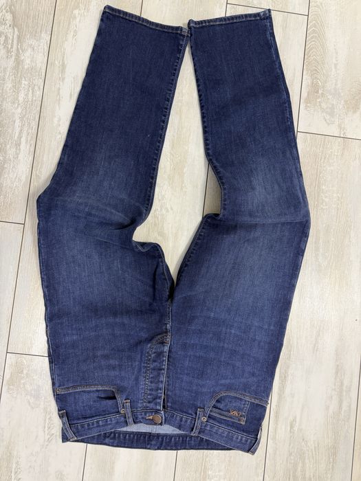 Джинси Emporio Armani