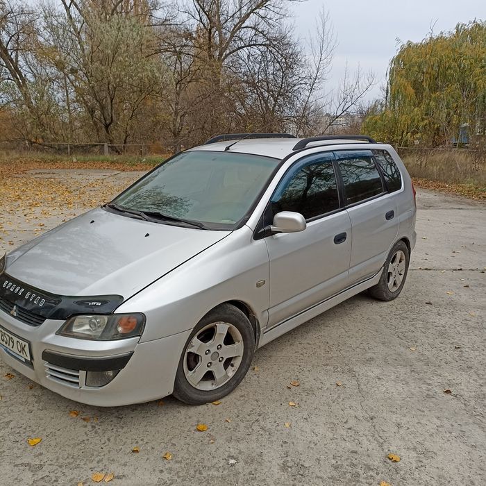 Продам mitsubishi space star