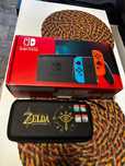 Nintendo Switch V2 w zestawie z 4 grami i Etui Zeldy