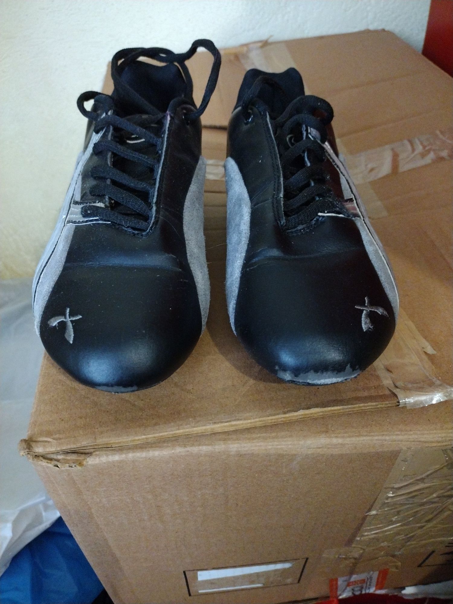 Buty sportowe damskie