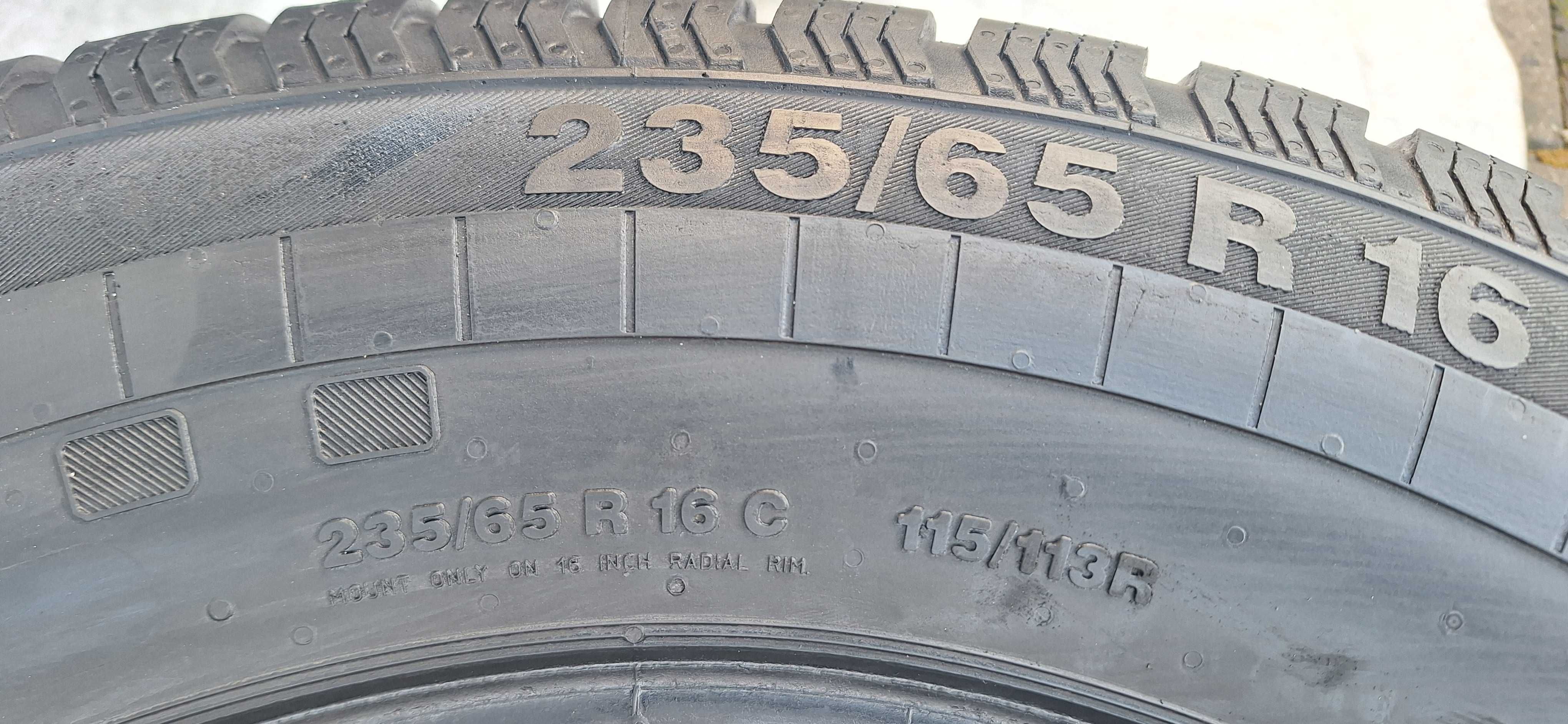 OPONY Całoroczne 235/65R16C Continental VancoFourSeason  6mm