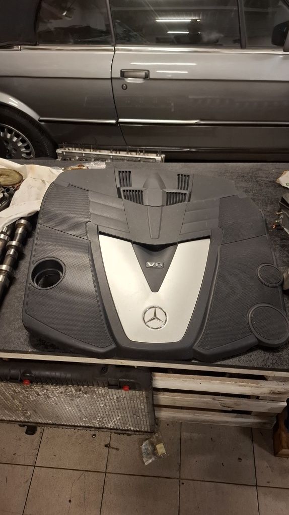 Osłona na silnik Mercedes 3.0 v6 cdi cls w204 w211 w219 w221 w251 w209