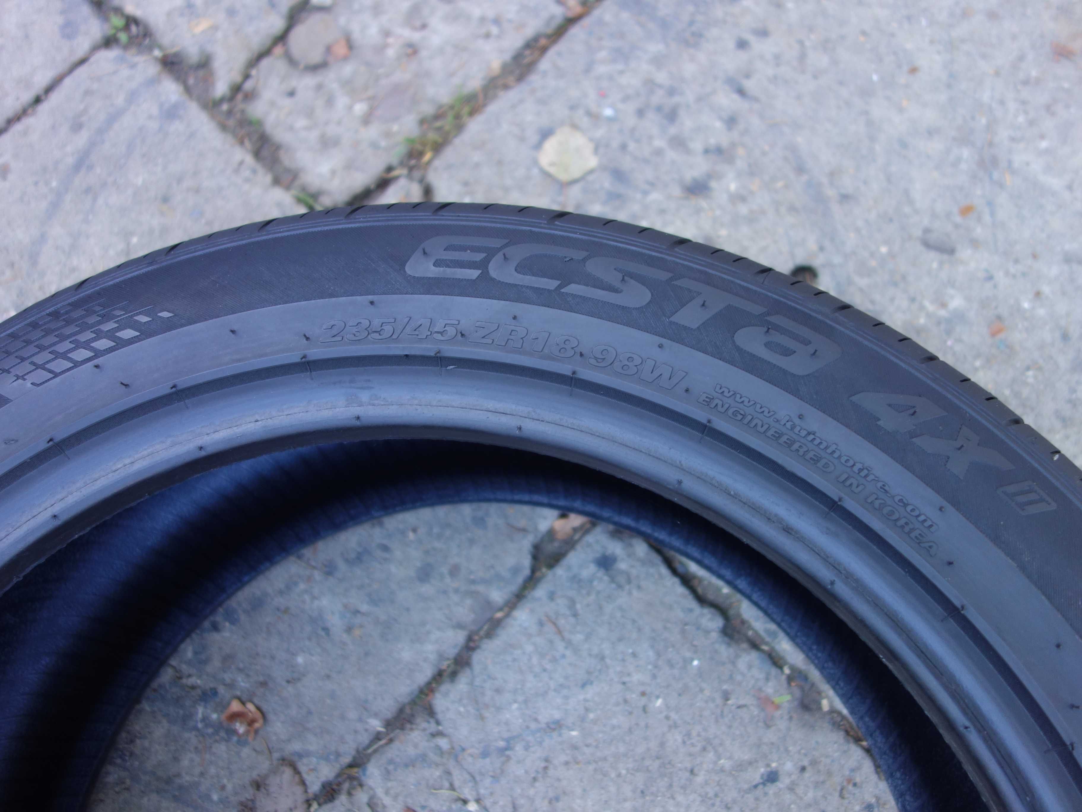 Opony 235/45/18 2Sztuki Jak NOWE KUMHO