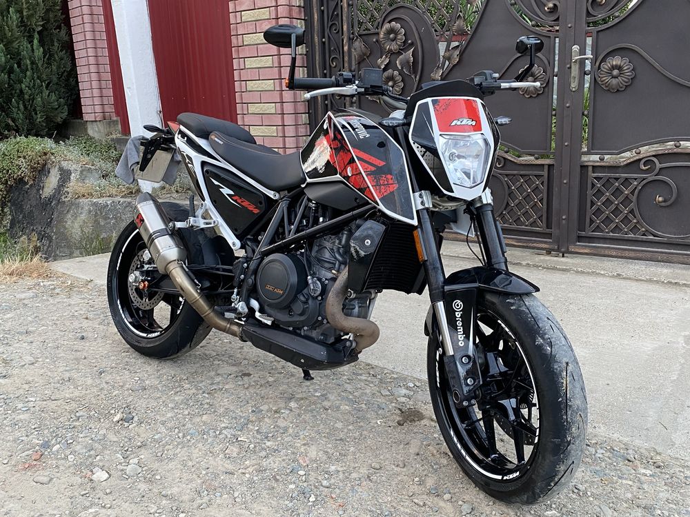 Продам KTM DUKE 690 2020 Рік!
