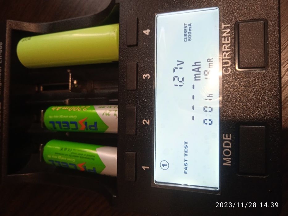 Зарядное устройство lIitokala lii500,(aa, AAA, 18650, и другие)