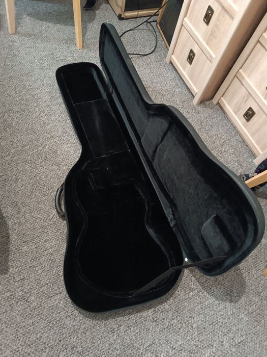 Кейс для бас гитары