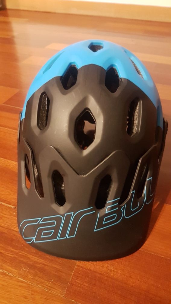 Capacete de enduro