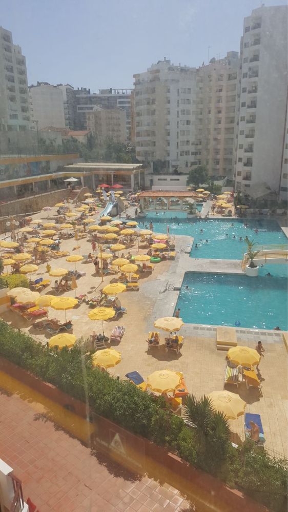 Apartamento para Férias na Praia da Rocha - Portimão