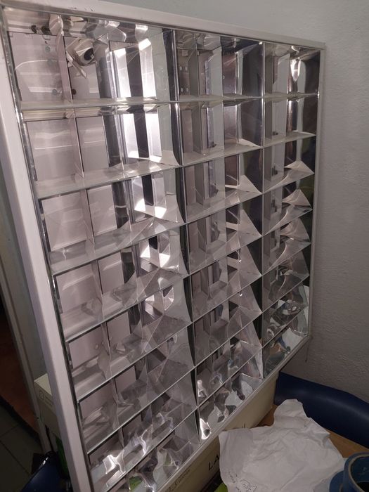 Lampa oprawa sufitowa 4x60 LED