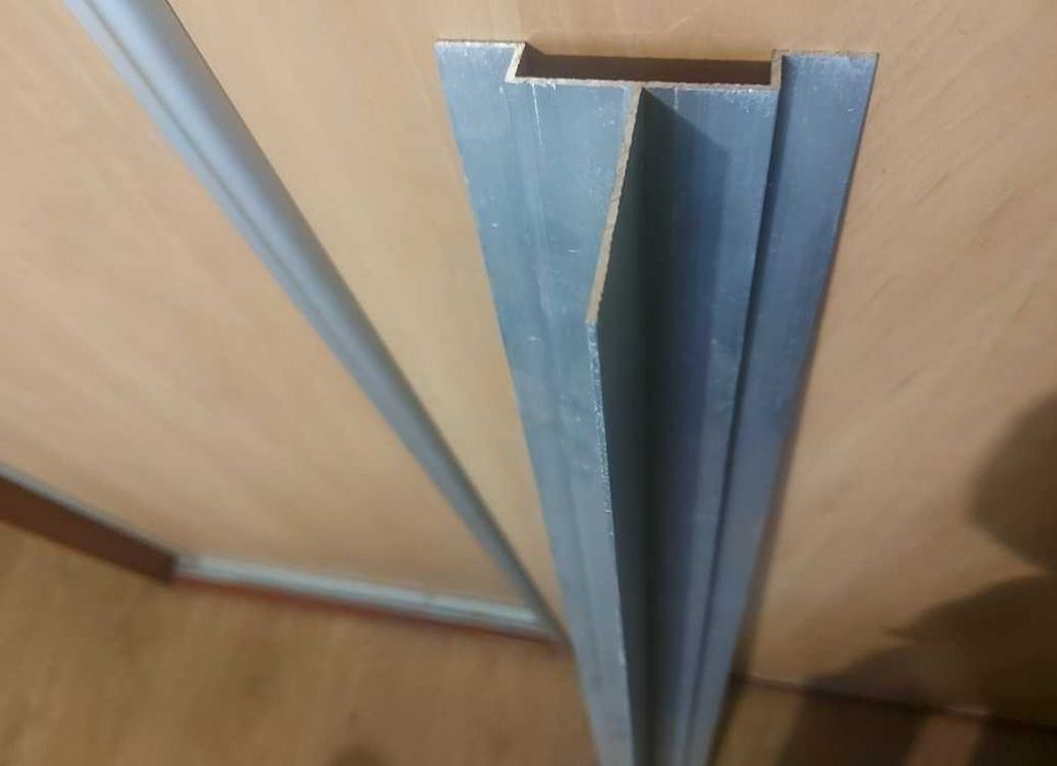profil aluminiowy długość 120 cm.