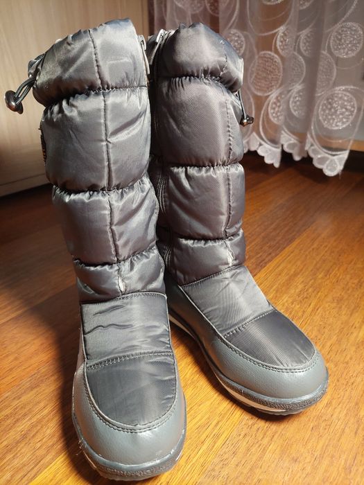 Зимові дутики,35 розмір,устілка 22 см.