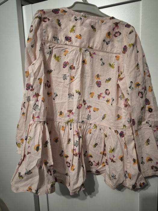 Koszula dziewczęca z długim rękawem r. 110/116