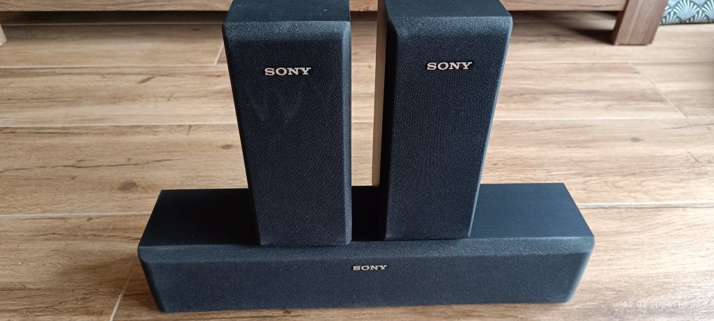 Zestaw kina domowego Sony STR-DH 540+ głośniki i subwoofer