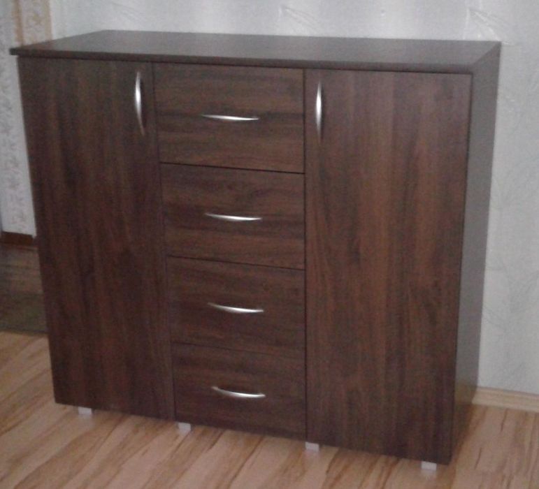 Komoda wykonana przez stolarza