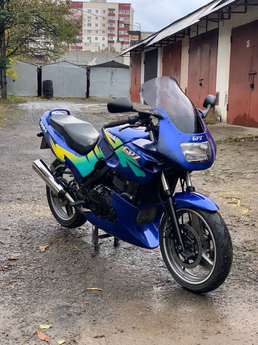 Продам kawasaki GPZ 500s