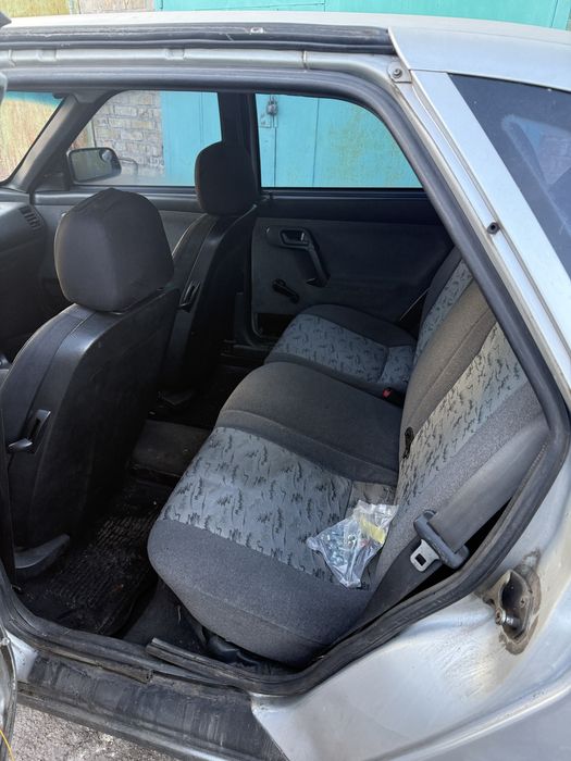 Ваз 2112 1.6 8кл в хорошому стані