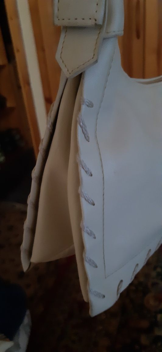 Wyprzedaż ceny do negocjacji zapraszam Gucci torebka na regulowanym pa