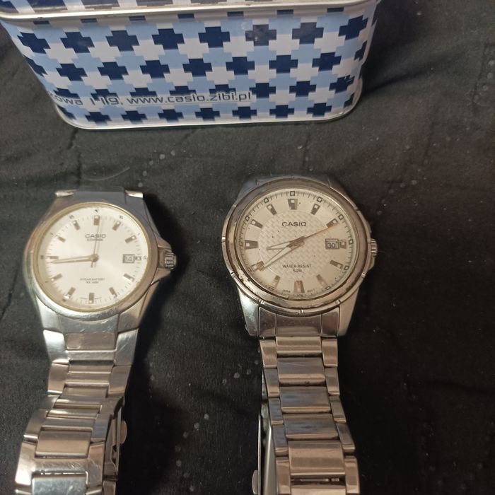 Zegarek casio...