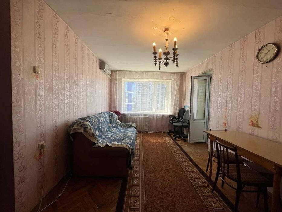 Сдам 2 кімнатну Печерськ р-н. Зверинецкая 63А. 7/9пов будинок