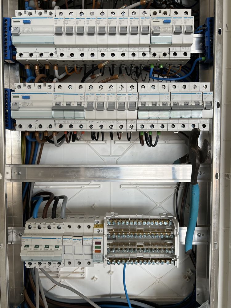 Serviços eletricos