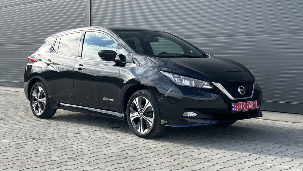 Nissan Leaf 62 kw bose