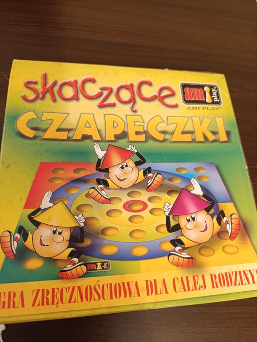 Oddam zabawki dzwonki i skaczące czapeczki