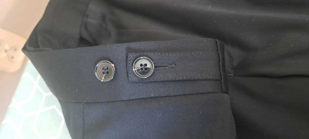 Klasyczny czarny smoking