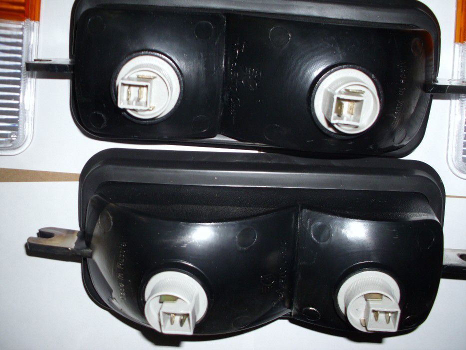 Подфарники стекло Нива Тайга ваз 2121 нового оброзца. ЗАВОД.