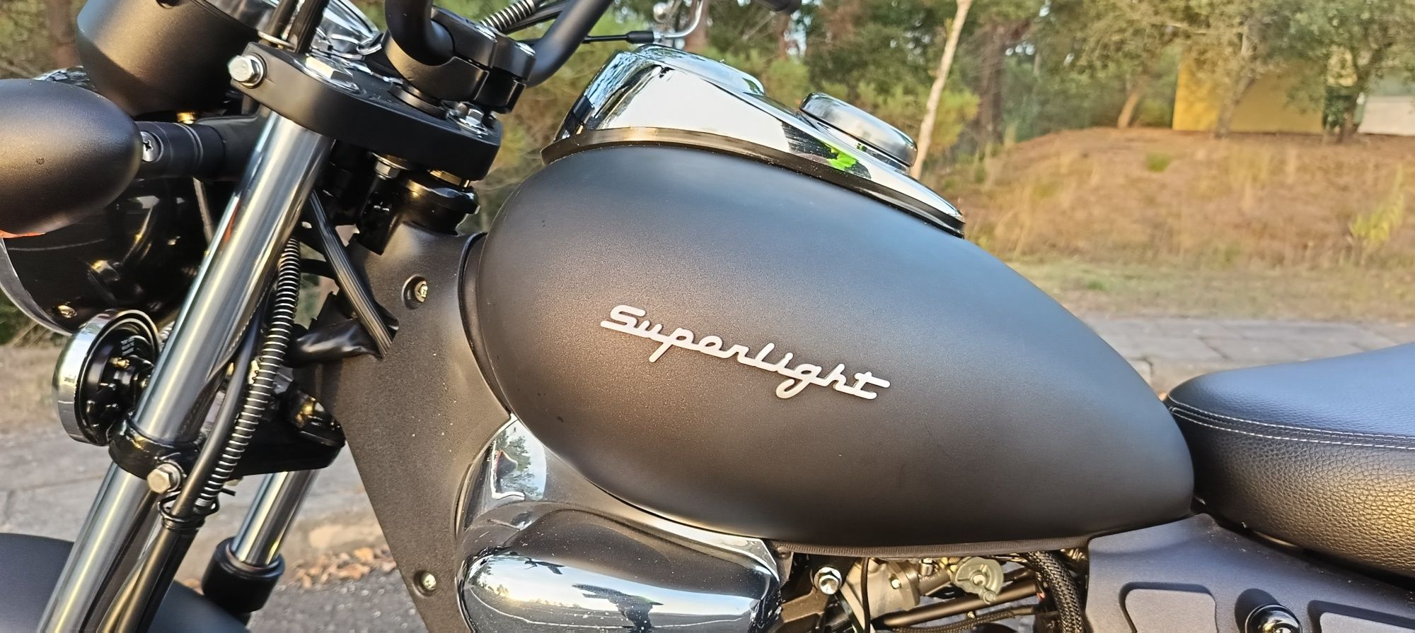 Keeway Superlight 125 como nova