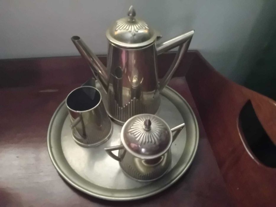 Conjunto de chá/café em metal prateado