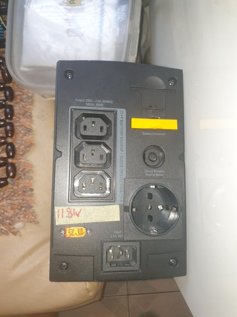 ДБЖ APC Back-UPS 500
