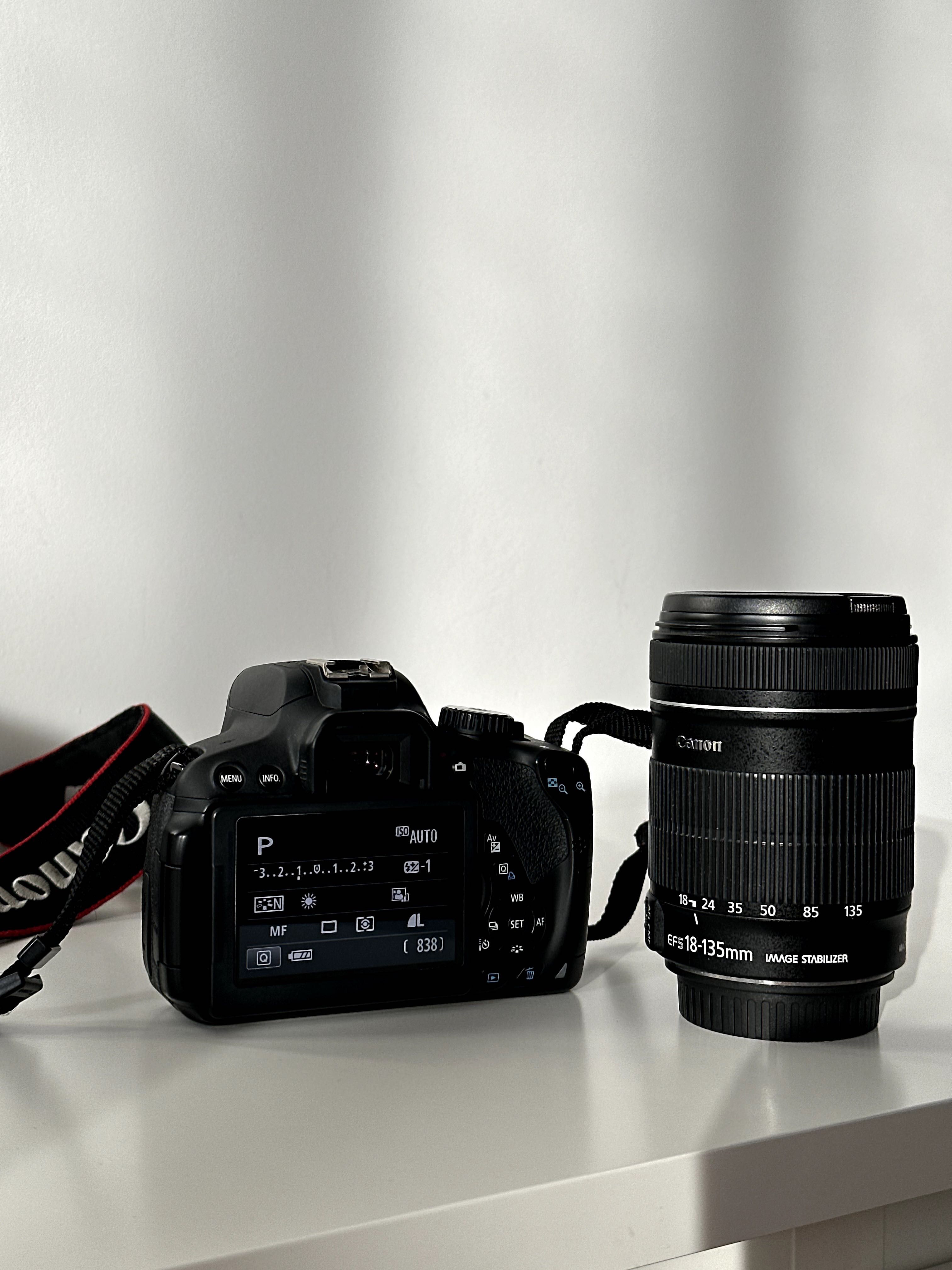 Lustrzanka Canon EOS 650D korpus + obiektyw 18-135mm
