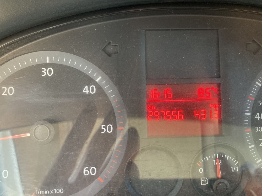 Vw caddy 1.9 TDi  Faktura vat 23%