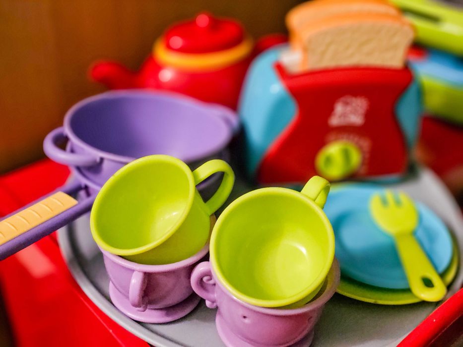 KidKraft Kuchenka d/dzieci MDF, Kasa VT, Czajnik FisherPrice i dodatki