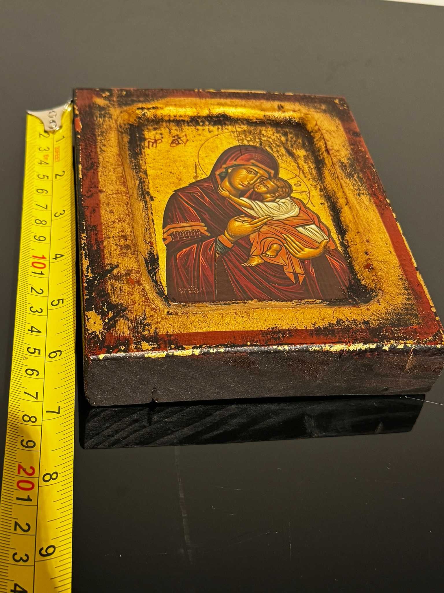 Figura Bizantina Antiga em madeira com fundo em ouro