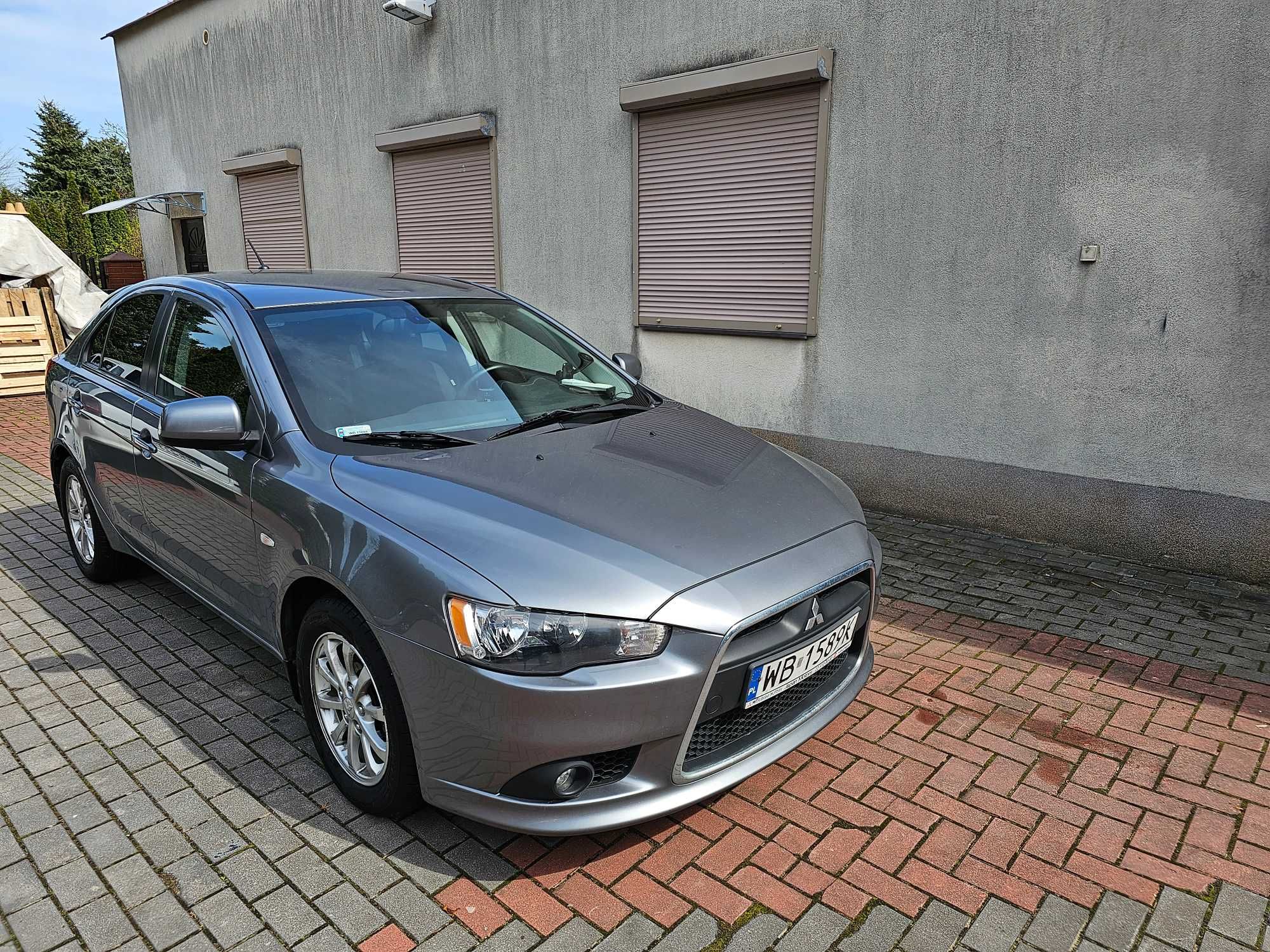 Mitsubishi LANCER IX 2015