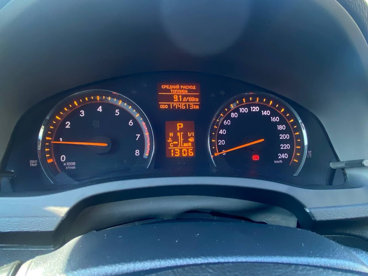 Toyota Avensis Premium