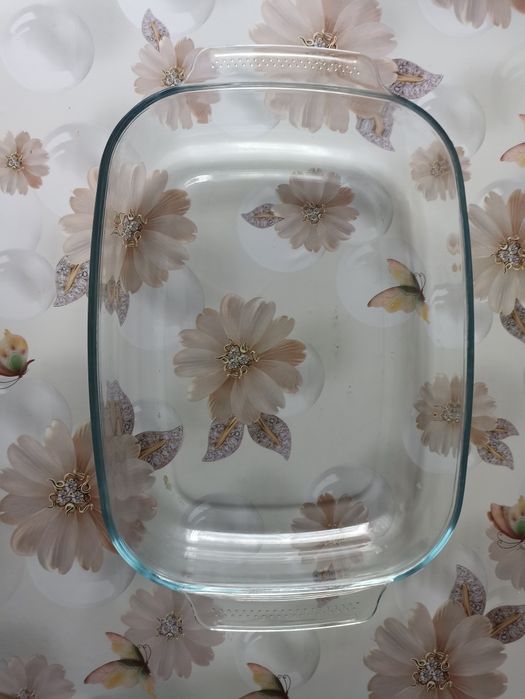 Скляна форма для запікання