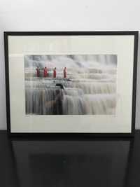 Quadro «Monks in Waterfalls»  de Ngo Dang  Edição limitada